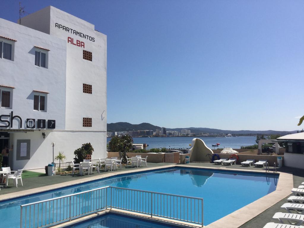 Apartamentos Alba Сан-Антонио-Абад Экстерьер фото