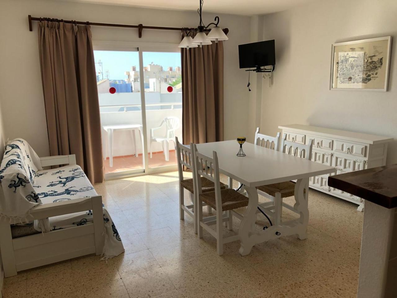 Apartamentos Alba Сан-Антонио-Абад Экстерьер фото