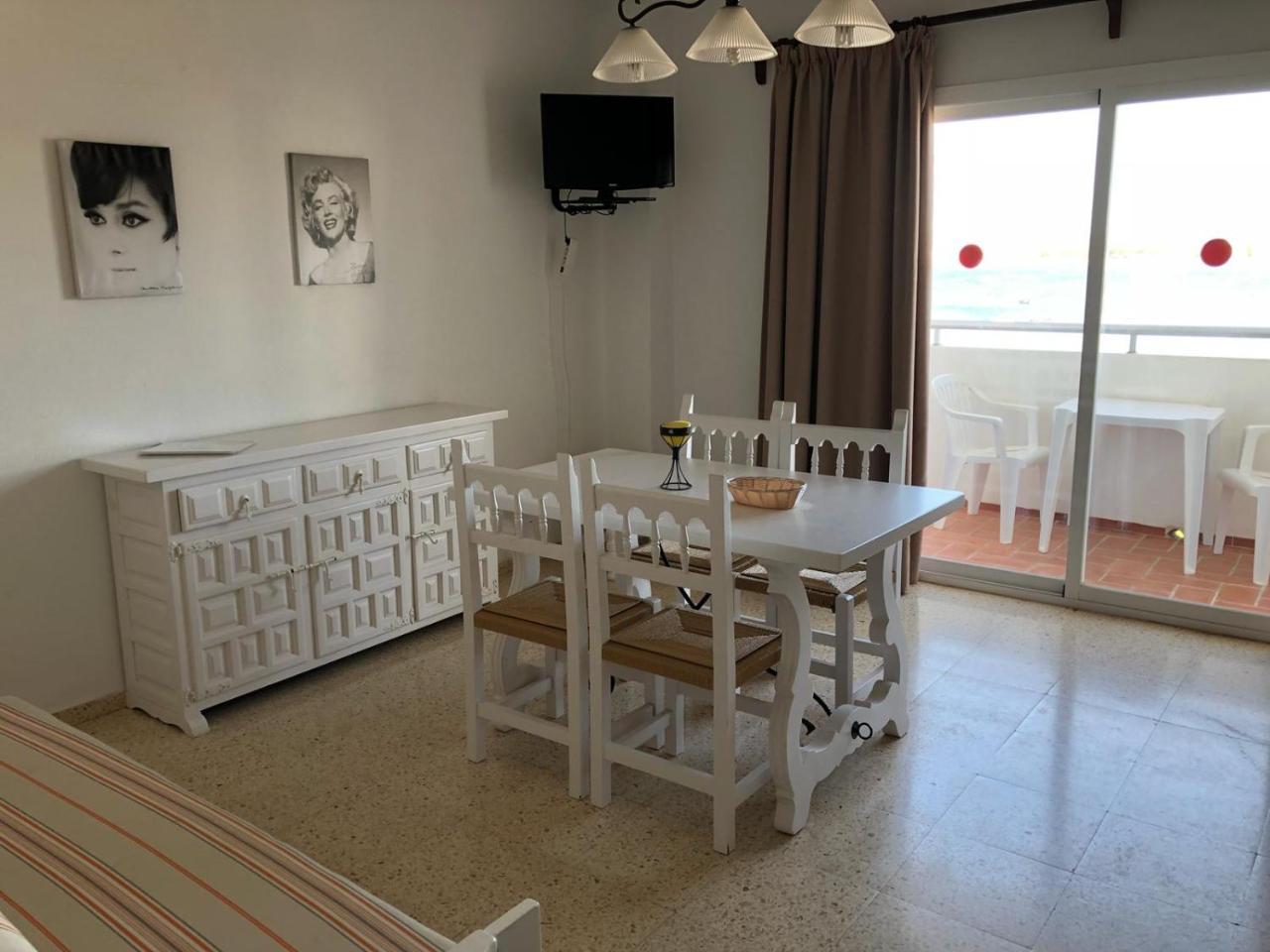 Apartamentos Alba Сан-Антонио-Абад Экстерьер фото